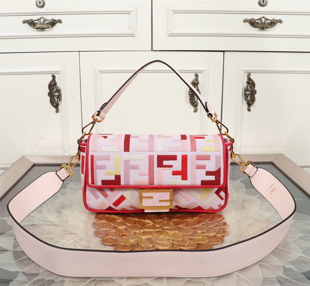 Fendi 1Baguette iridescent handbag